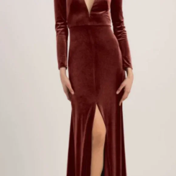english rose velvet bridesmaid dresses Dusty Rose Velvet Bridesmaid Dress Mermaid Maxi Long Sleeve V-Neck